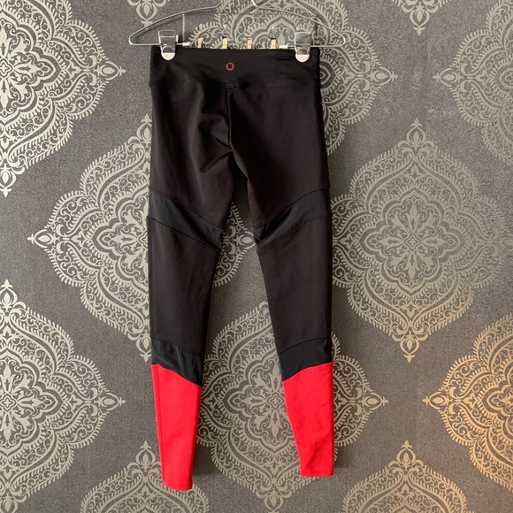 Small color lock mesh yoga leggings - Picture 2 of 4